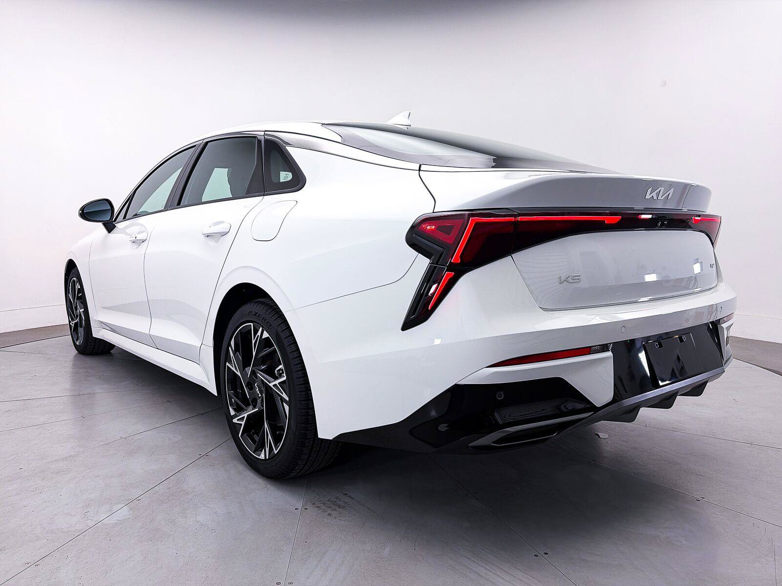 Used 2025 Kia K5 GT-Line FWD image 13