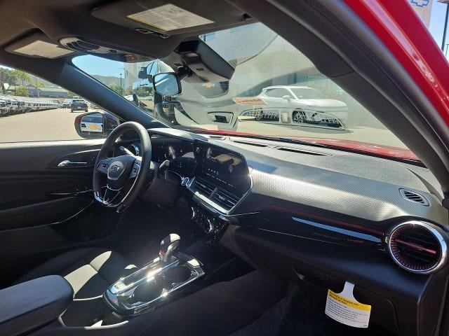 New 2026 Chevrolet Trax RS w/ Sunroof Package FWD image 28