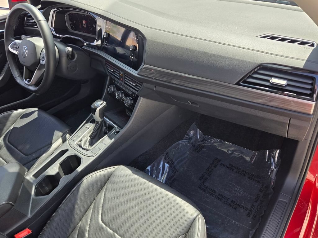 Certified 2023 Volkswagen Jetta SEL FWD image 18