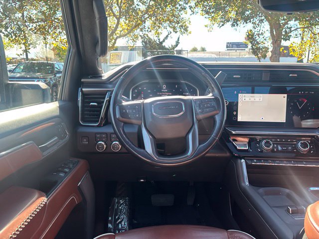 Used 2024 GMC Sierra 3500 Denali Ultimate AWD/4WD image 32