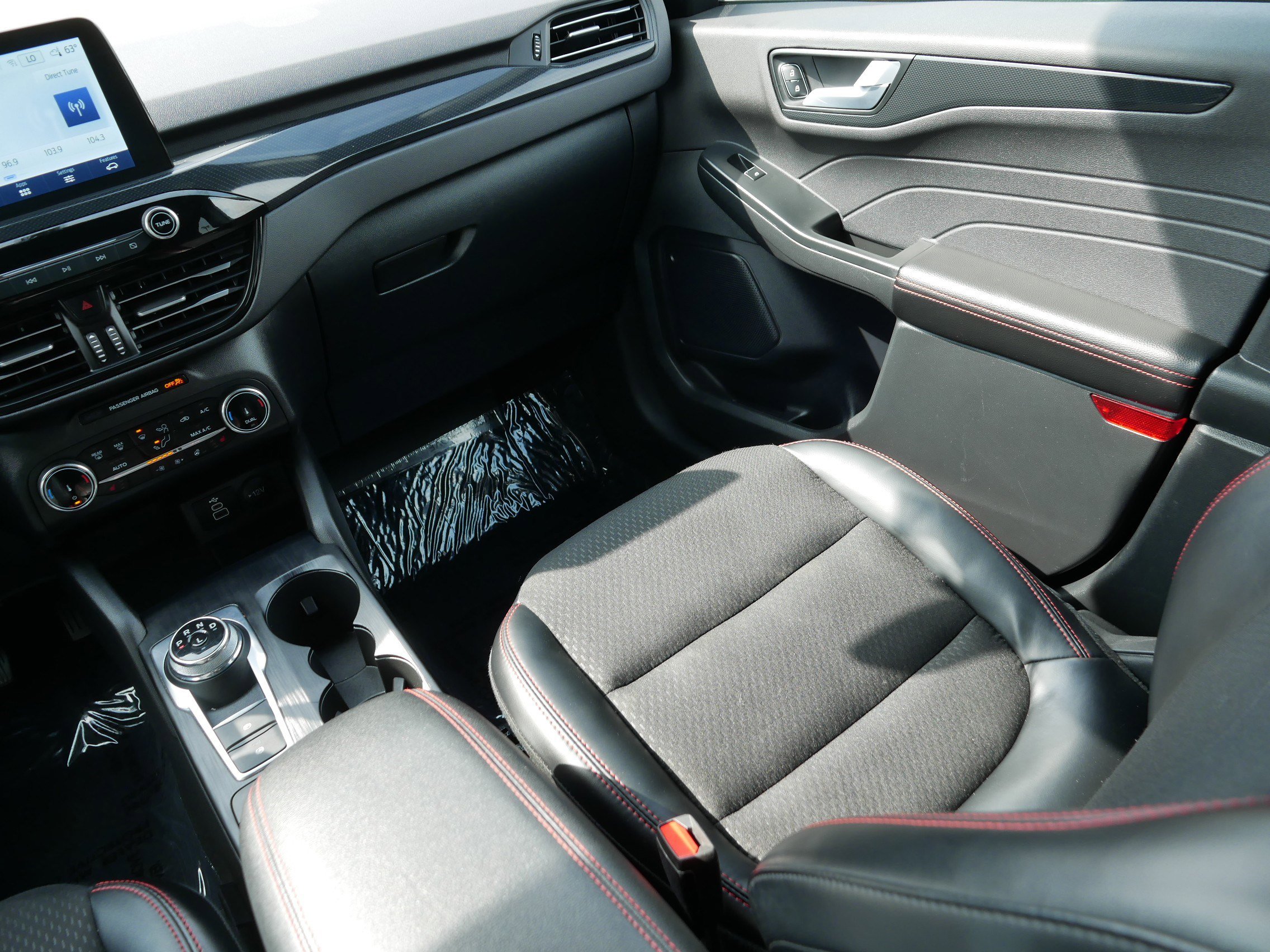 Used 2025 Ford Escape ST-Line Select image 11