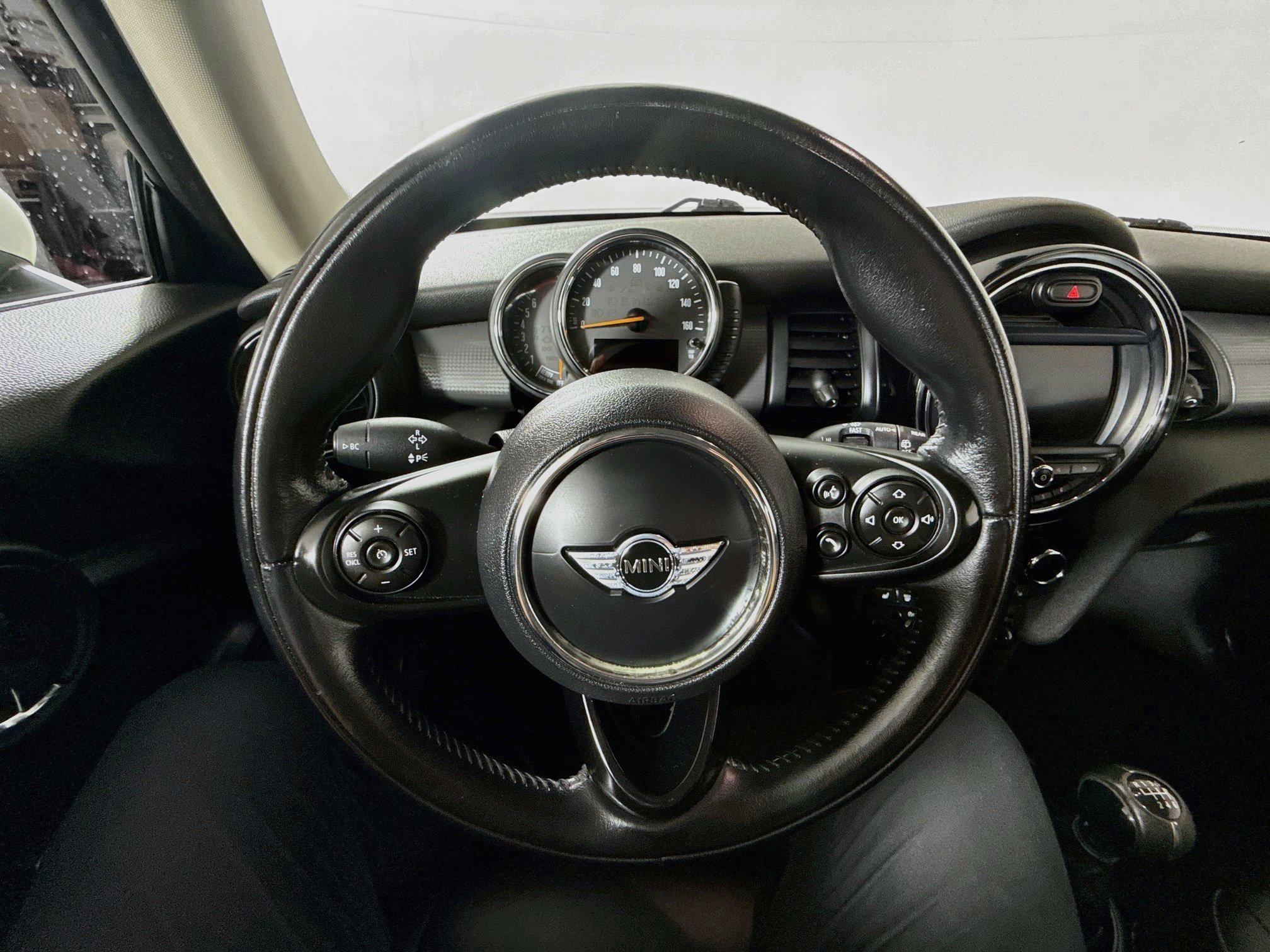 Used 2017 MINI Cooper 2-Door Hardtop FWD image 12