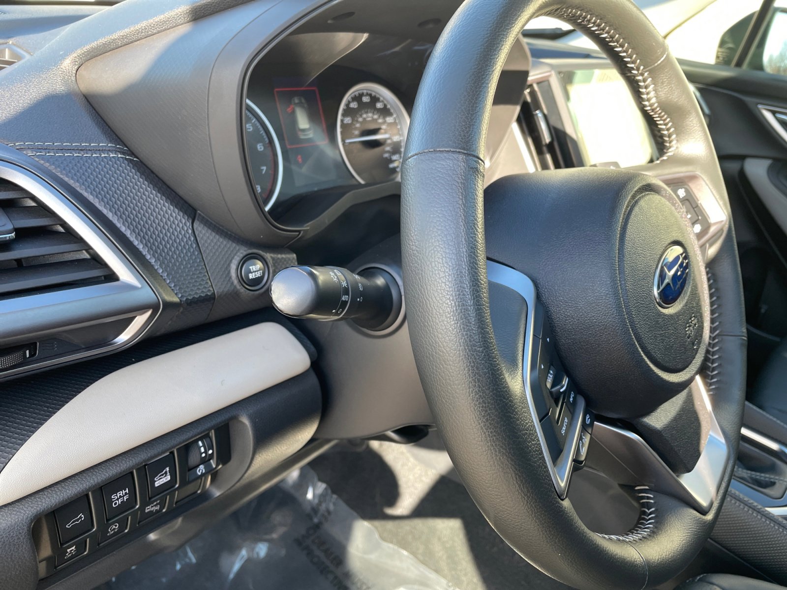 Certified 2024 Subaru Forester Limited image 25