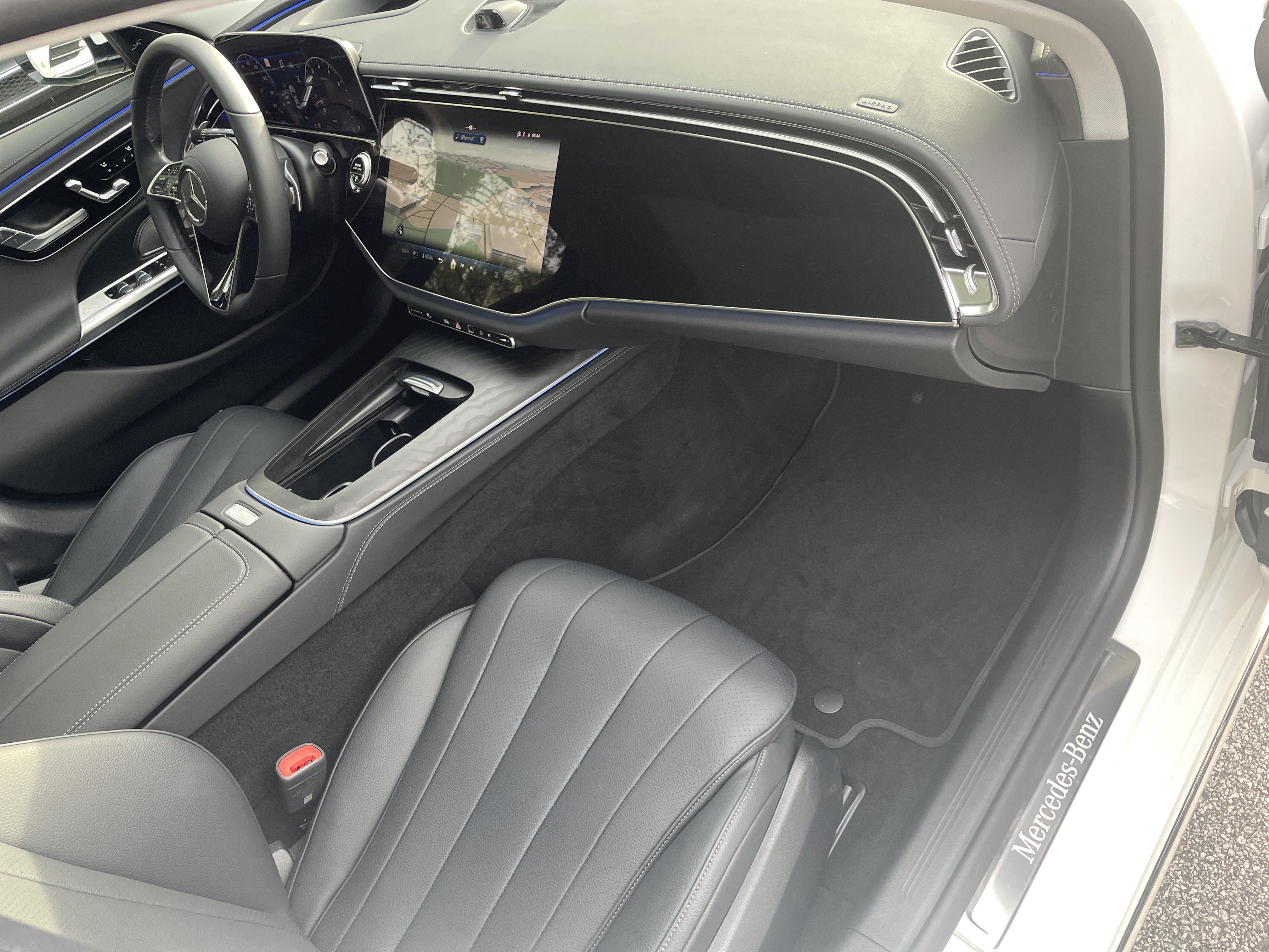 Used 2025 Mercedes-Benz E 350 Sedan image 49
