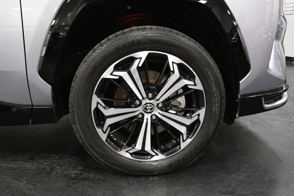 Used 2022 Toyota RAV4 XSE image 9