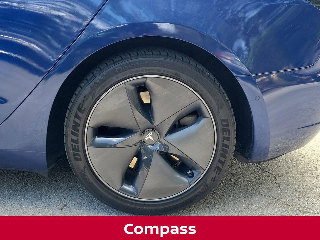 Used 2020 Tesla Model 3 Standard Range Plus image 10
