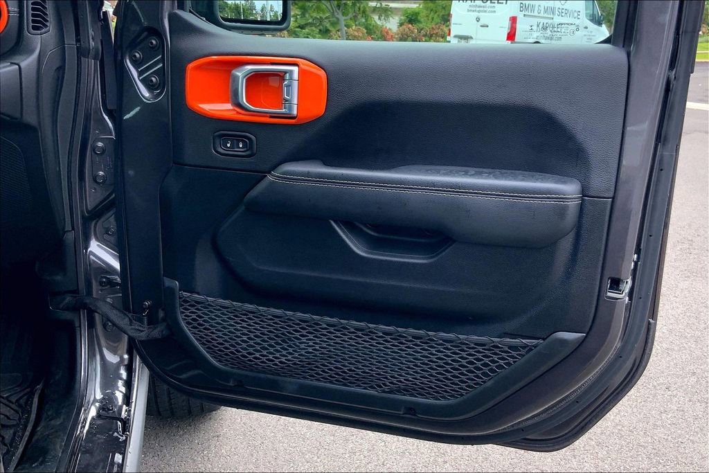 Used 2021 Jeep Wrangler Unlimited Sahara image 23