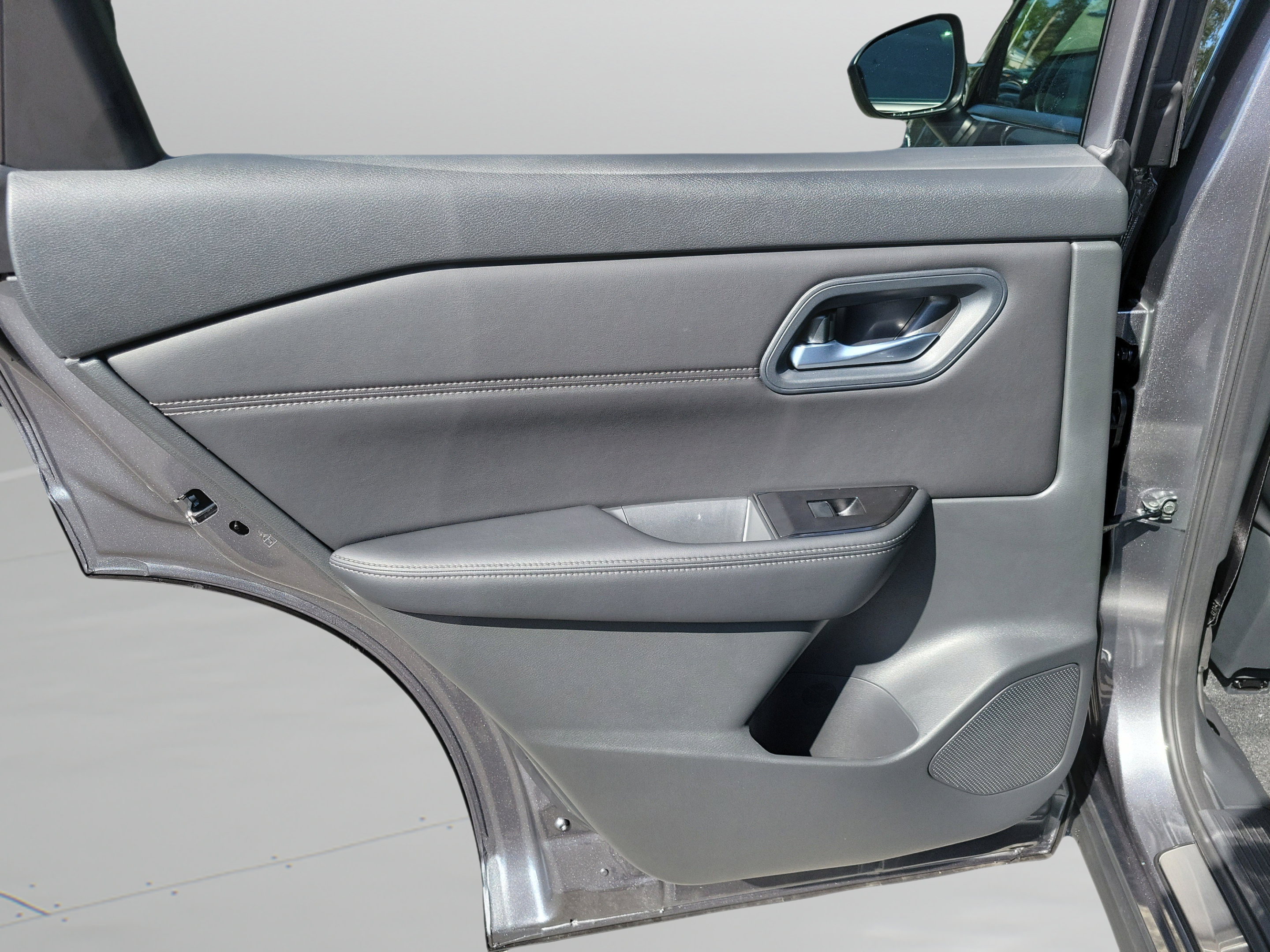 New 2026 Nissan Rogue Dark Armor FWD image 10