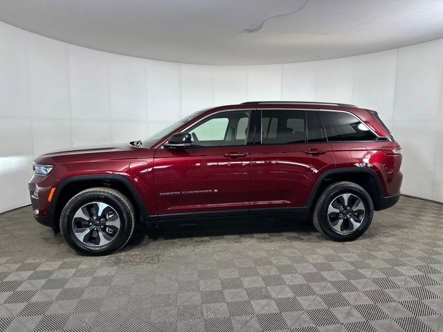 Used 2023 Jeep Grand Cherokee 4WD 4xe w/ Luxury Tech Group II image 6