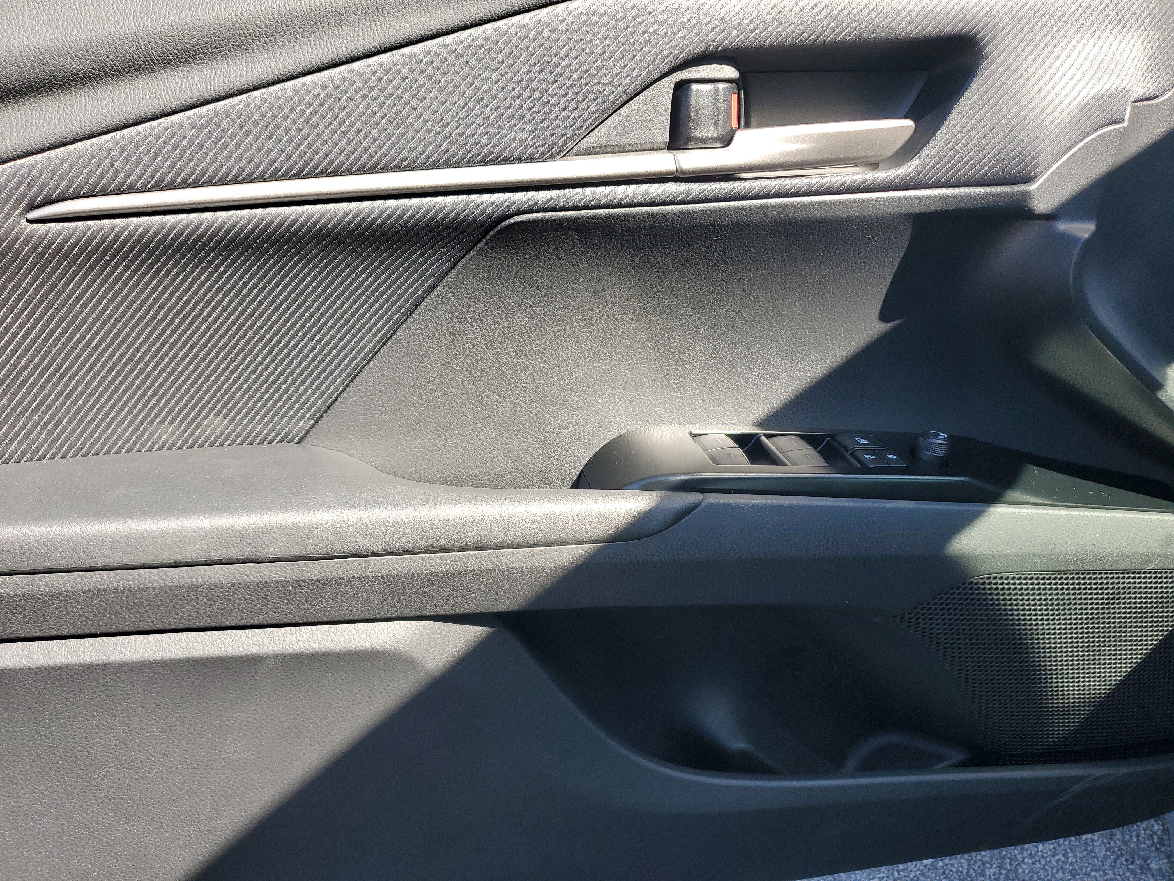 New 2026 Toyota Camry SE image 18