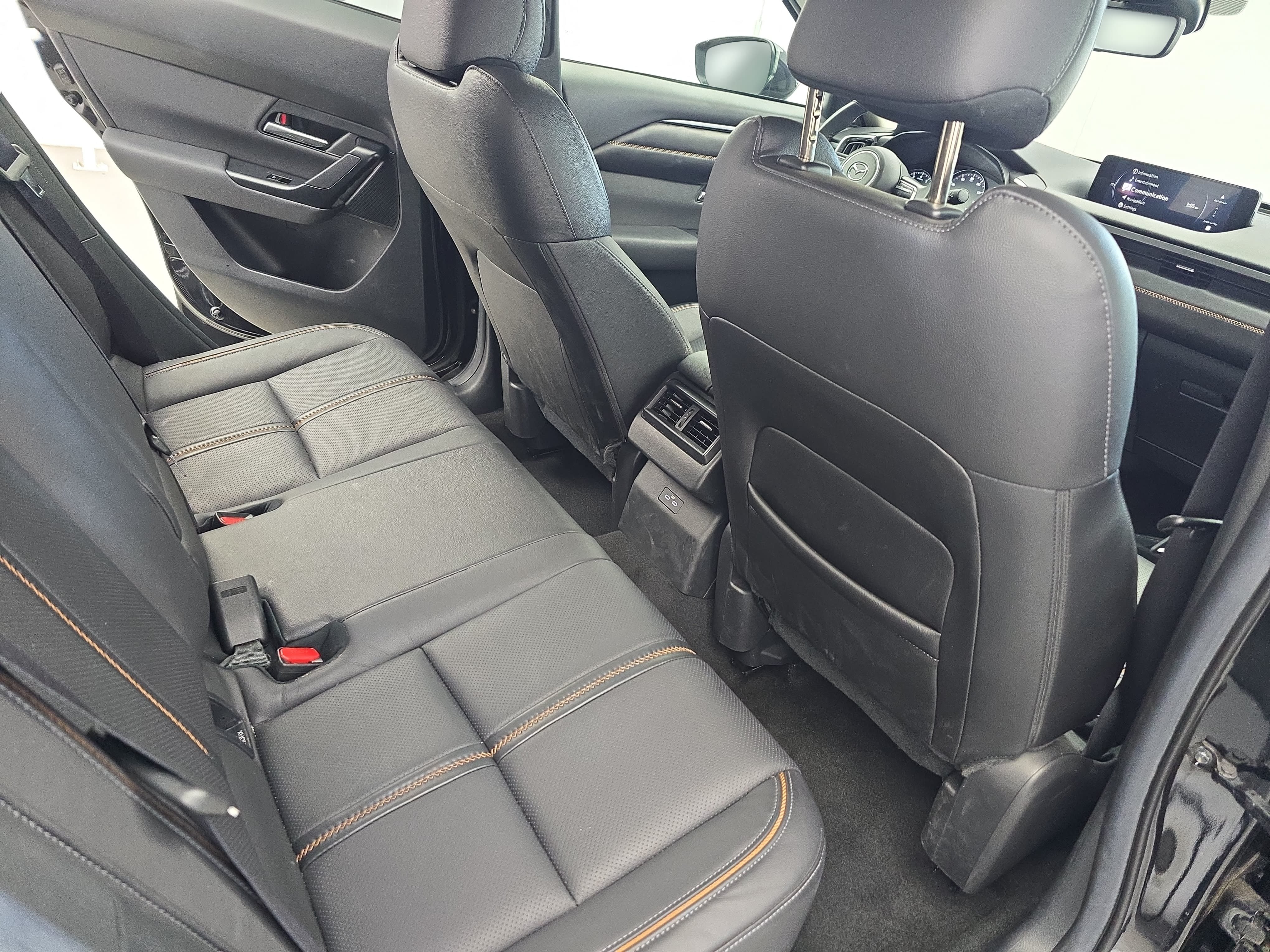 Used 2025 MAZDA CX-50 AWD 2.5 S w/ Premium Plus Pkg image 11