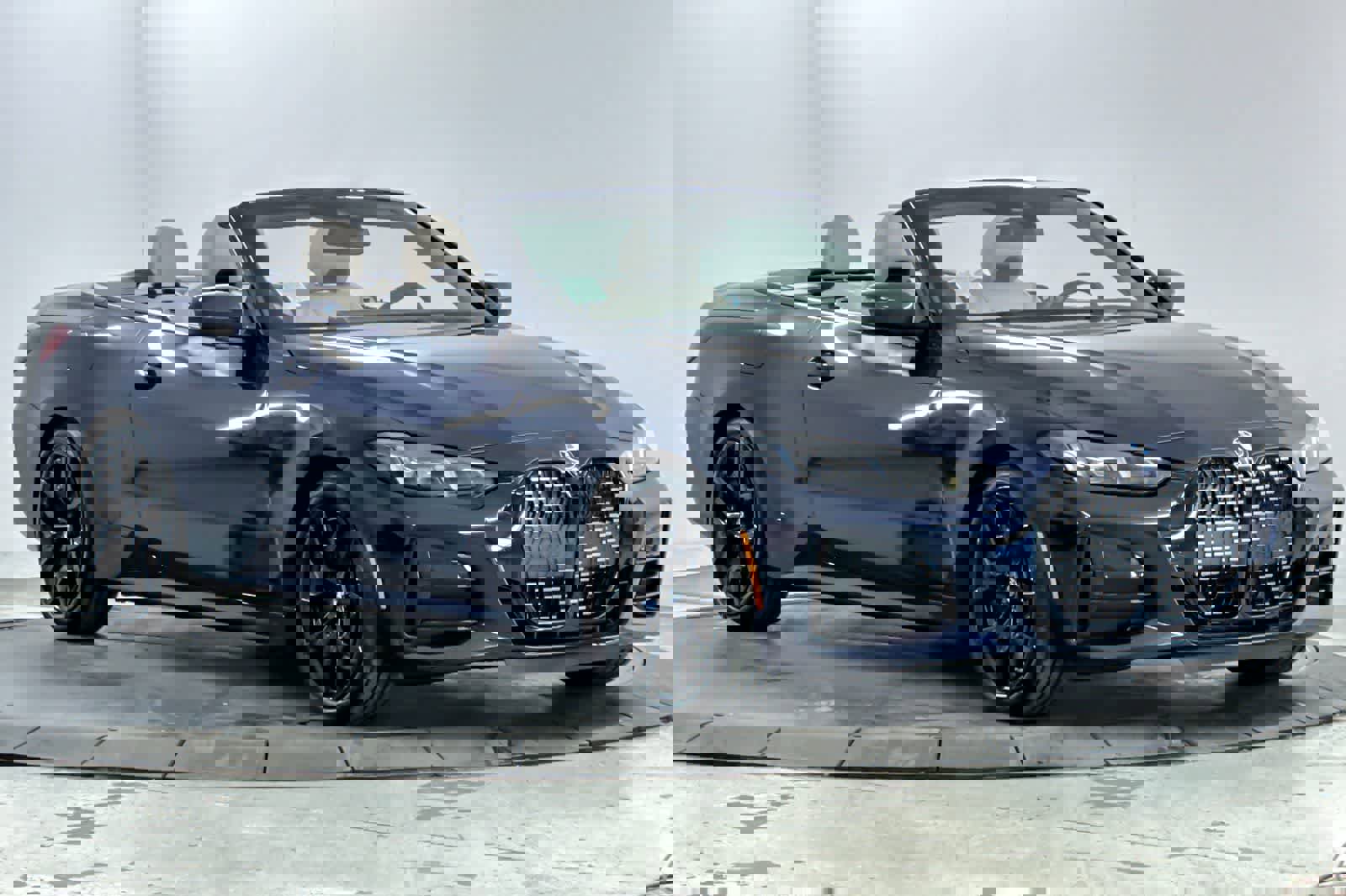 New 2026 BMW 430i Convertible w/ M Sport Package image 9