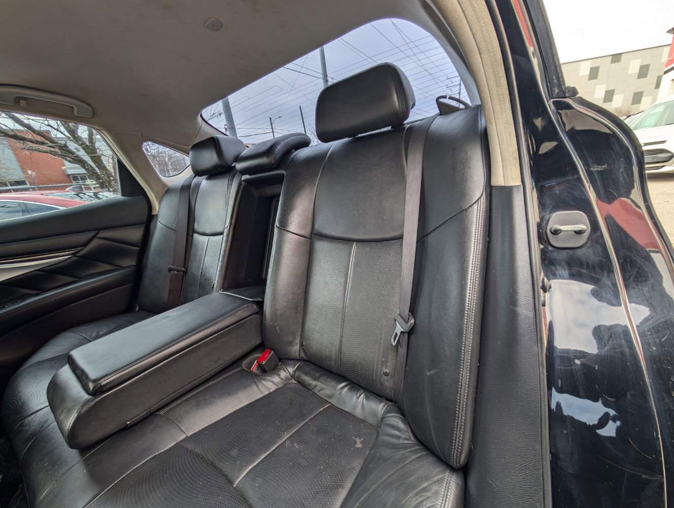 Used 2014 INFINITI Q70 3.7 w/ Premium Package image 19