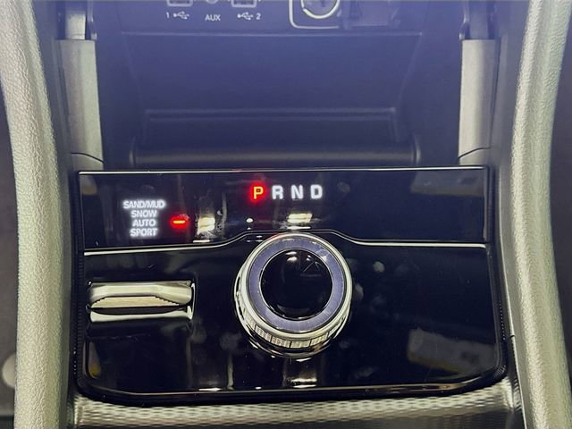 New 2025 Jeep Grand Cherokee Limited w/ Black Appearance Package AWD/4WD image 20