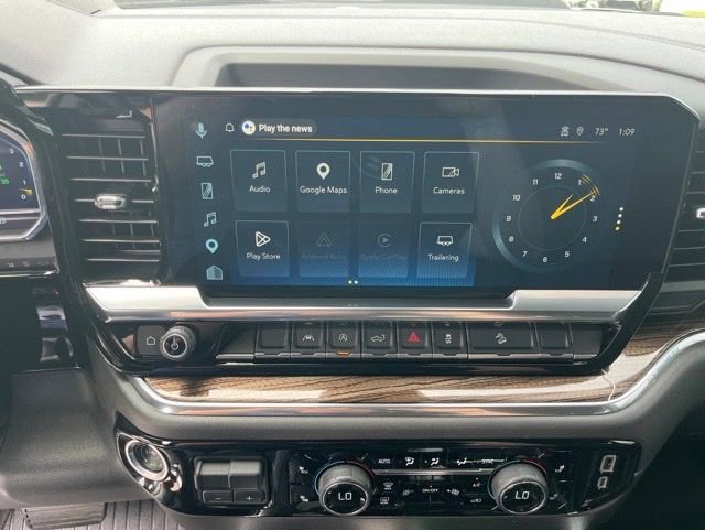 Used 2025 Chevrolet Silverado 1500 LT Trail Boss w/ Convenience Package II AWD/4WD image 23