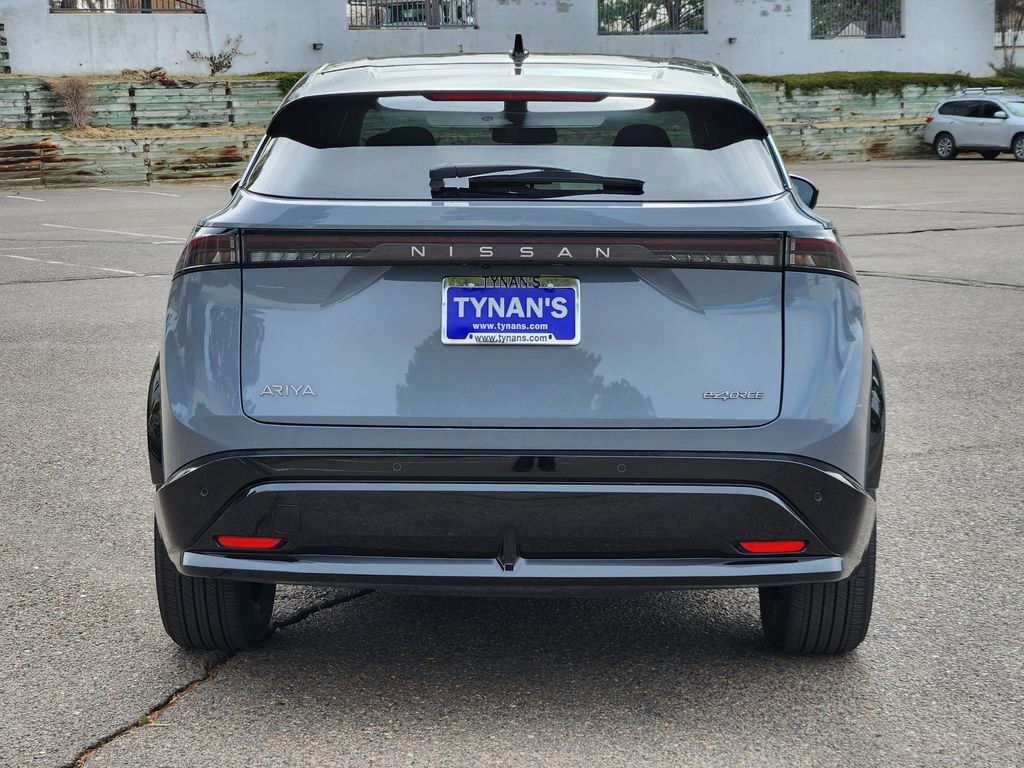 Used 2025 Nissan Ariya AWD image 6