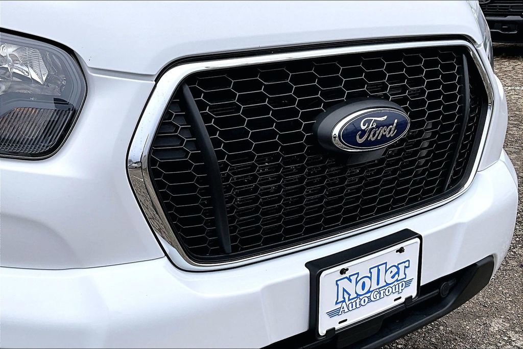 Certified 2024 Ford Transit 350 XLT image 28