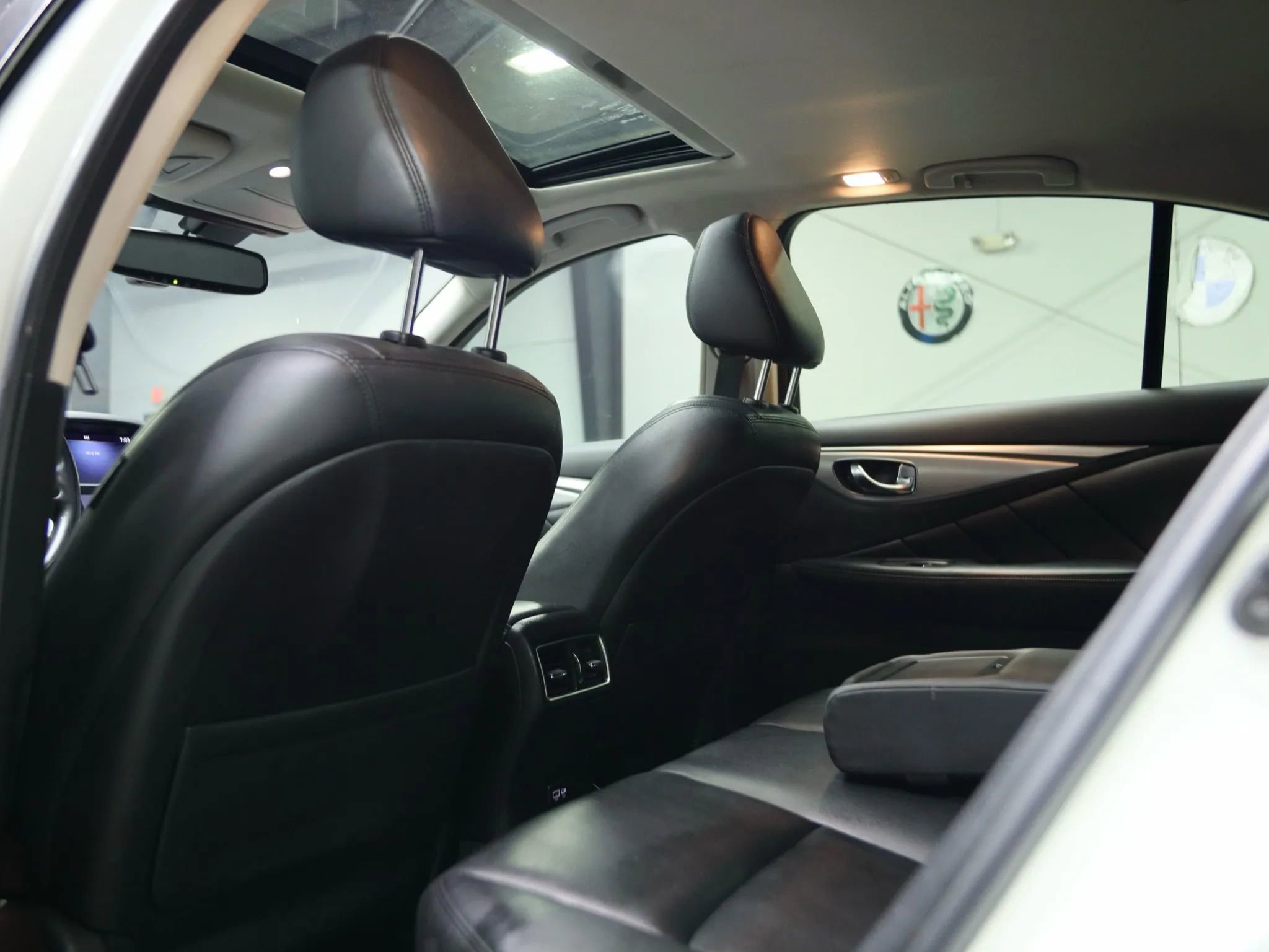 Used 2021 INFINITI Q50 Luxe w/ Cargo Package image 28