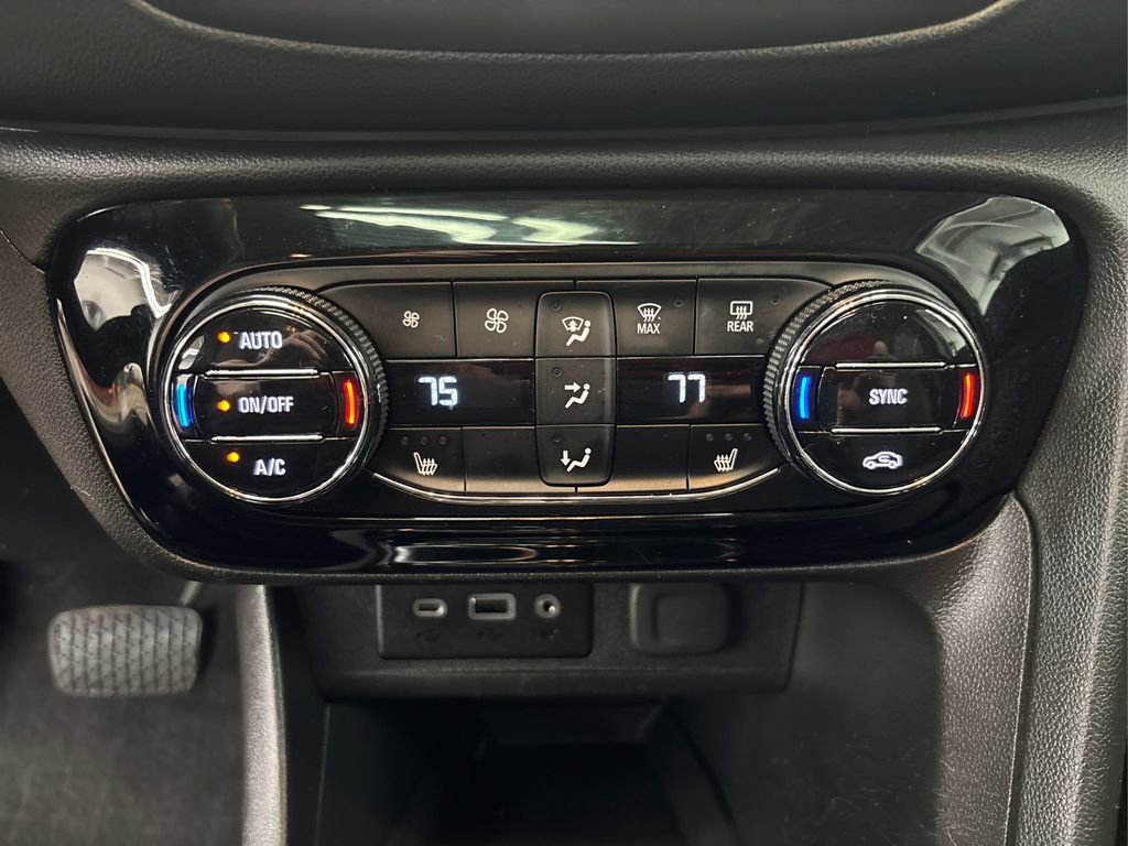 Used 2023 Buick Encore GX Select w/ Experience Buick Package image 32