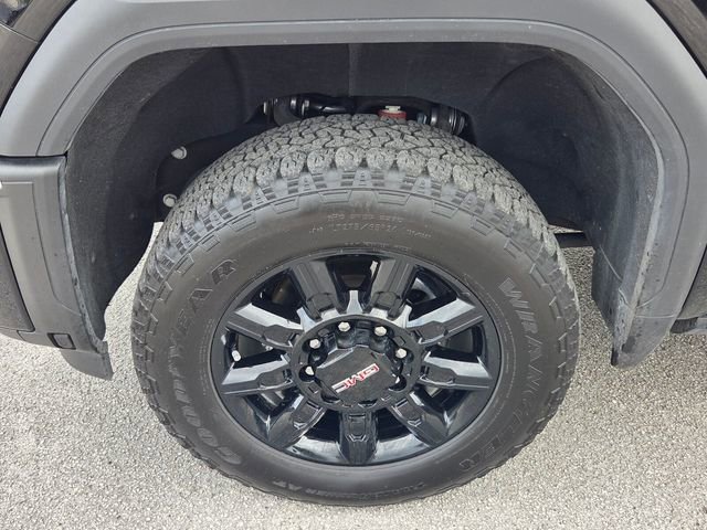 Used 2024 GMC Sierra 3500 AT4 w/ AT4 Premium Plus Package AWD/4WD image 7