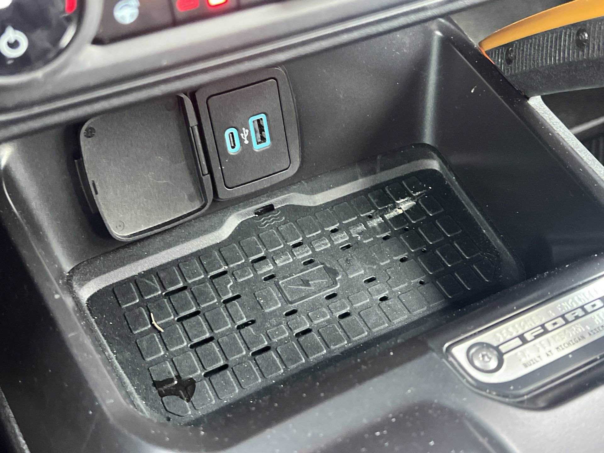 Certified 2024 Ford Bronco Badlands image 10