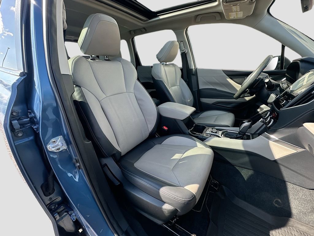 Used 2024 Subaru Forester Limited w/ Convenience Package image 30