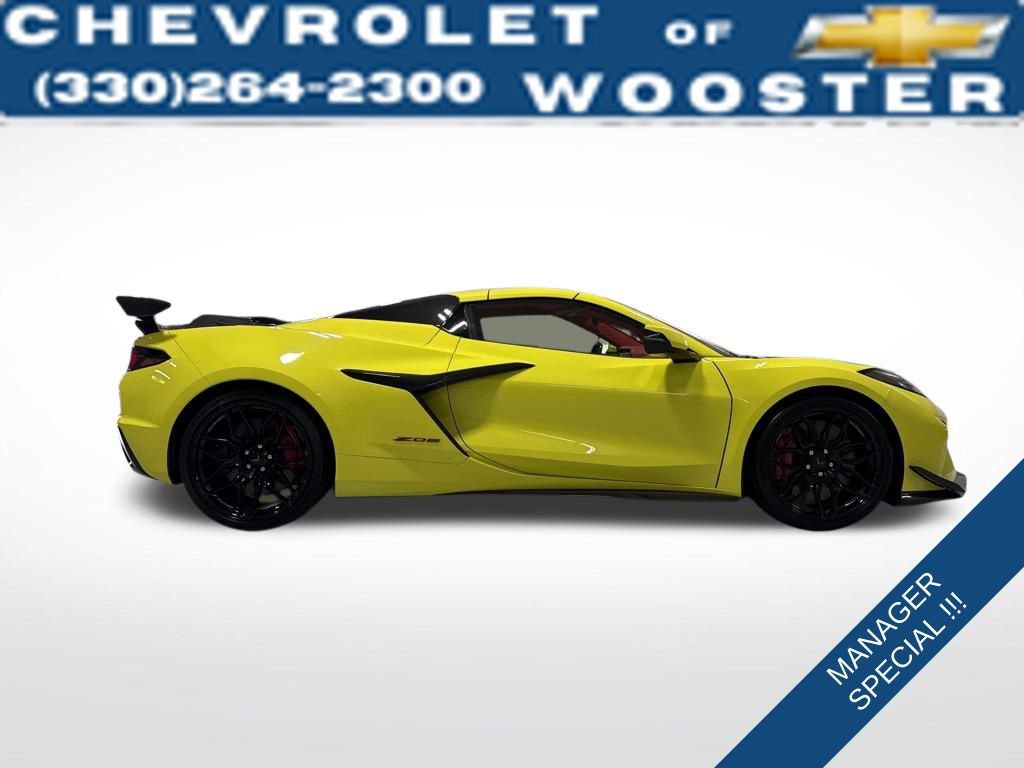 Used 2024 Chevrolet Corvette Z06 w/ Z07 Performance Package image 7