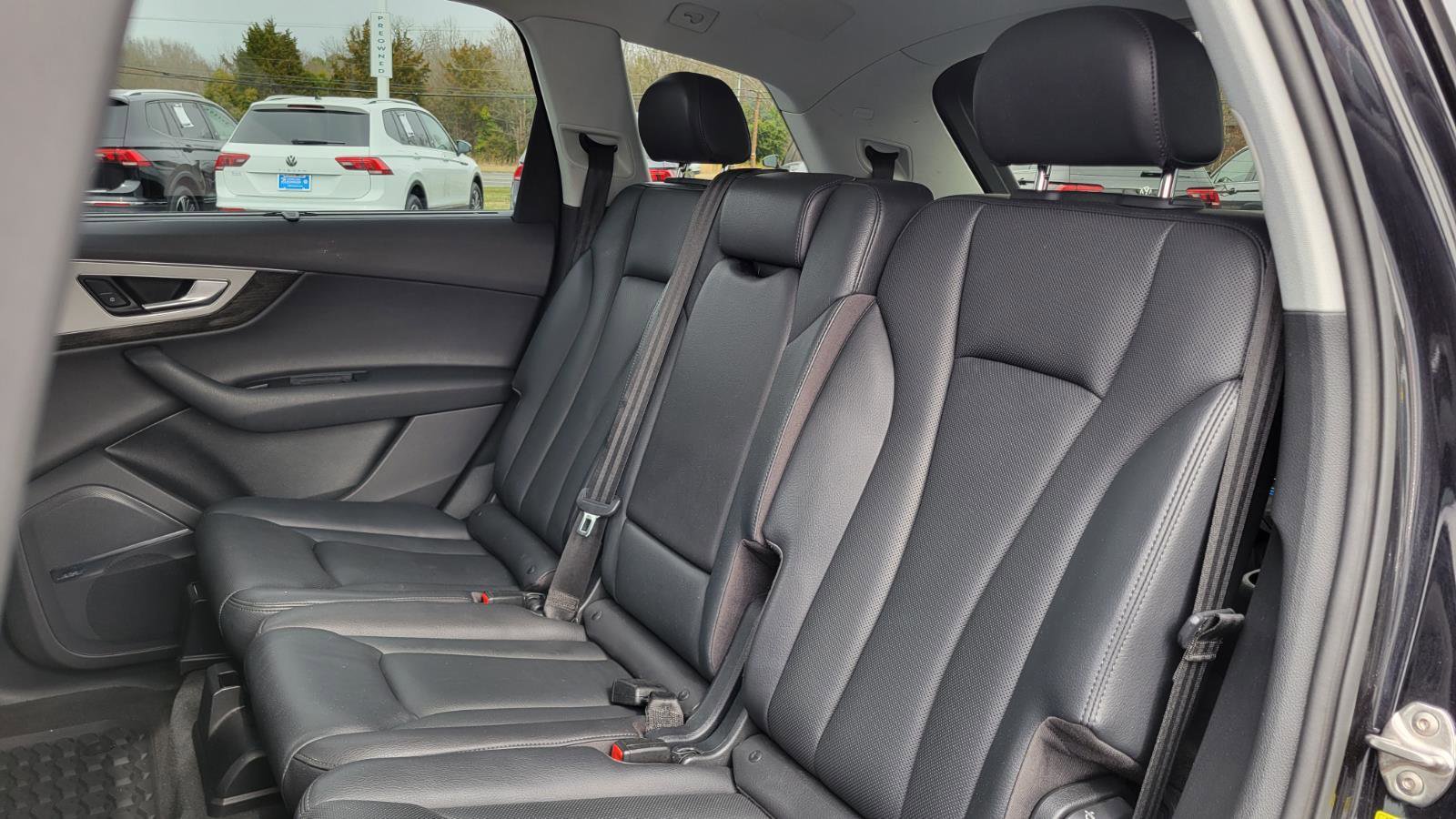 Used 2019 Audi Q7 2.0T Premium Plus w/ Premium Plus Package image 37