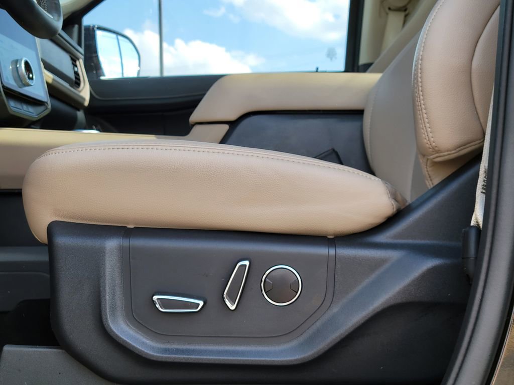Certified 2024 Ford Expedition Max Limited image 26