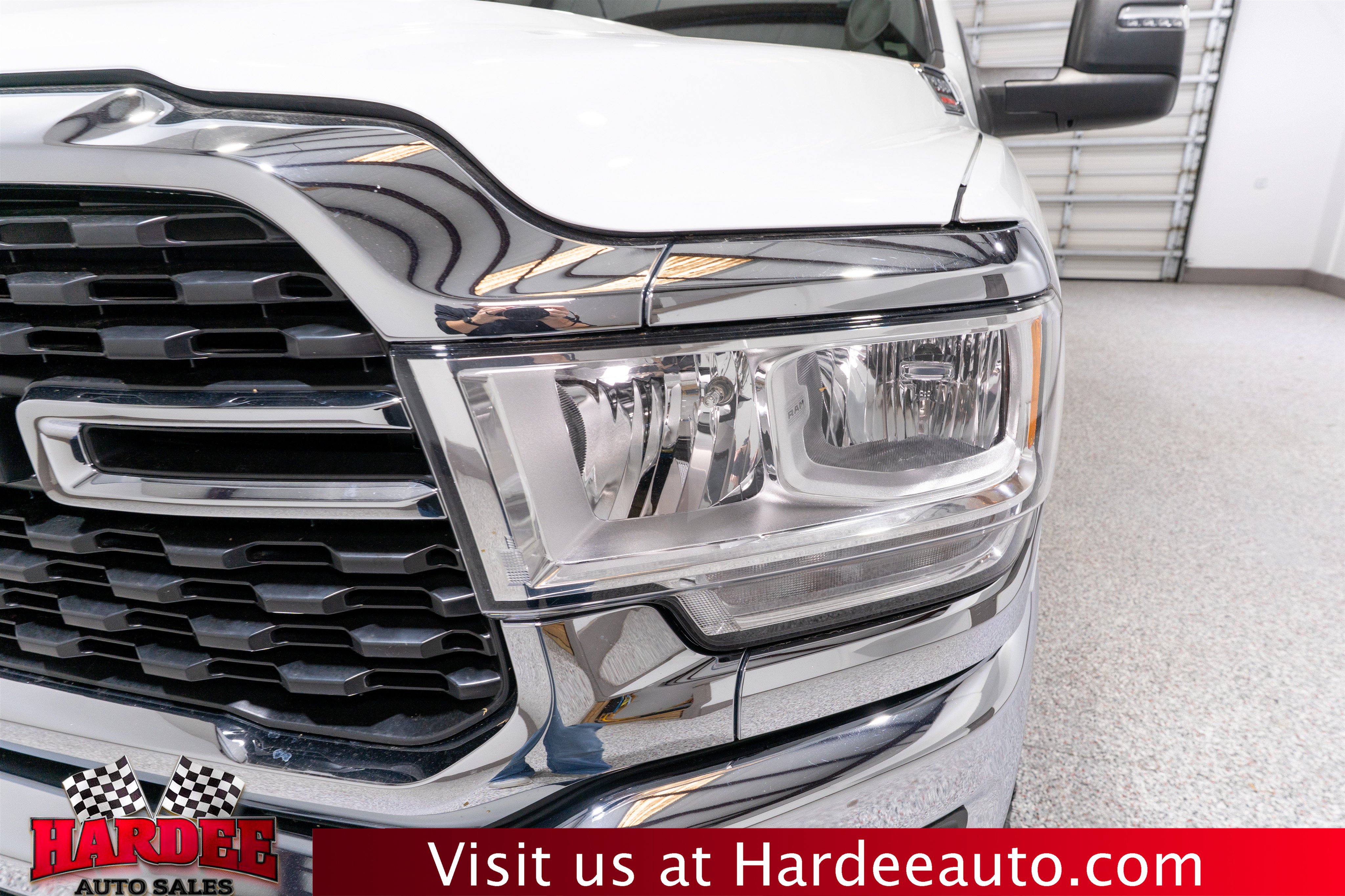 Used 2024 RAM 2500 Big Horn AWD/4WD image 8