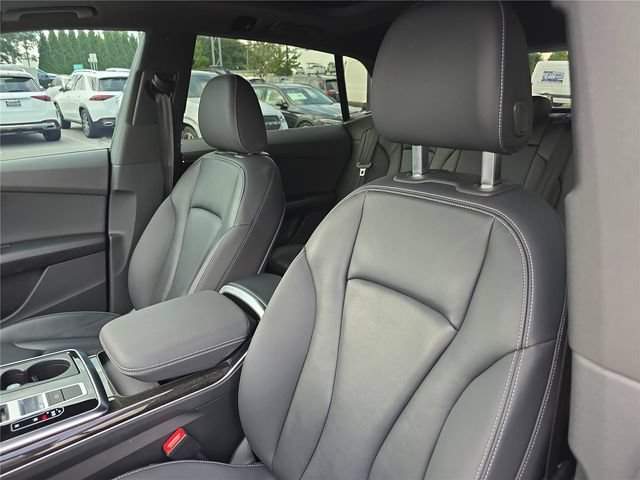 Used 2022 Audi Q8 Premium AWD/4WD image 21