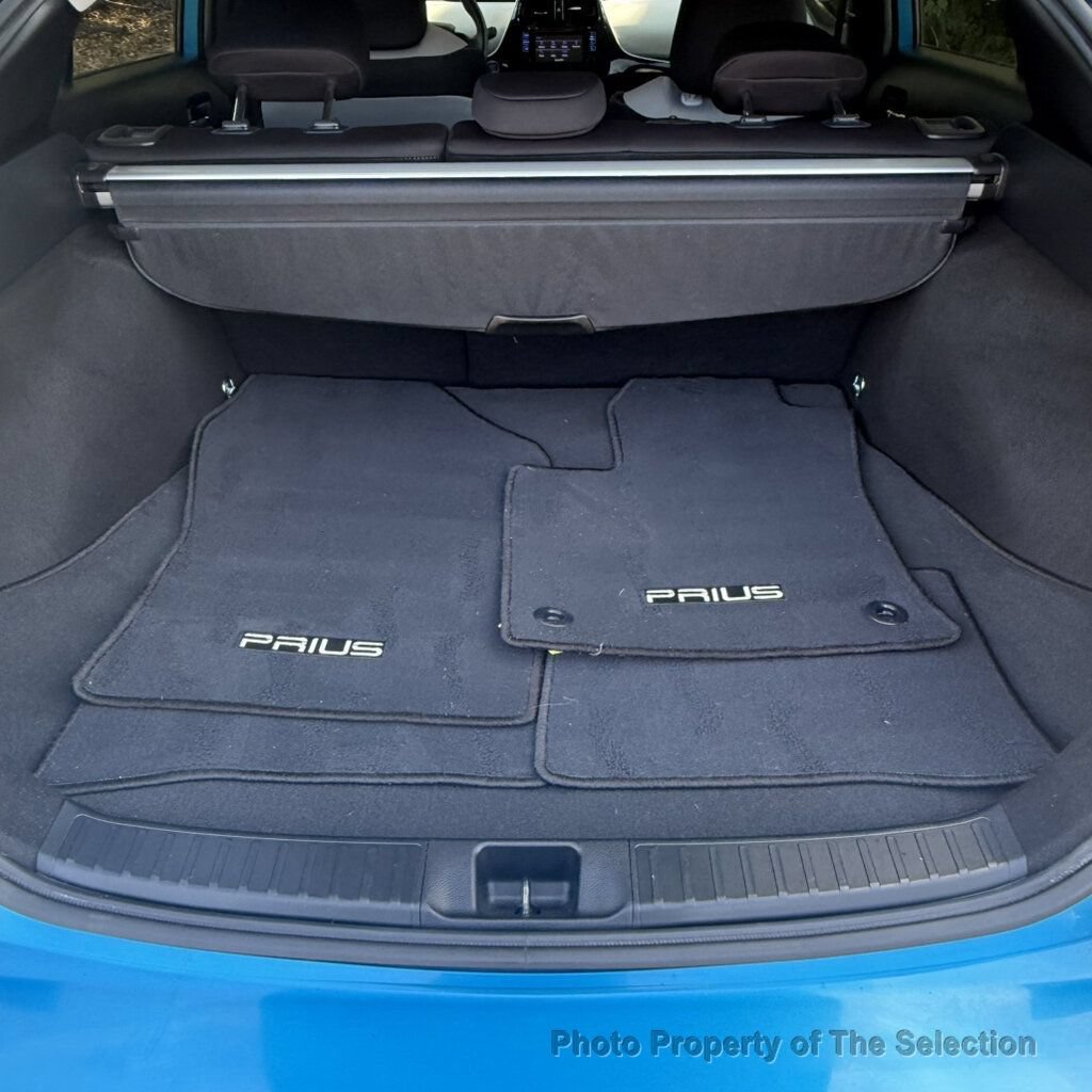 Used 2019 Toyota Prius LE FWD image 38