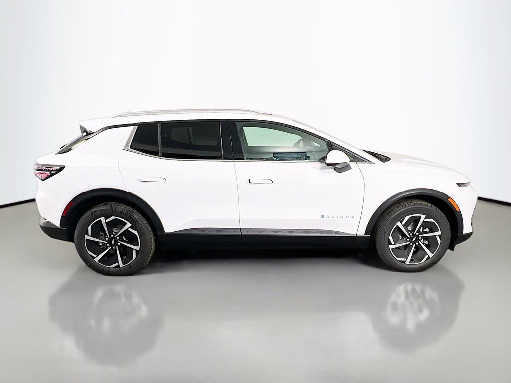 New 2026 Chevrolet Equinox EV LT w/ LPO, All-Weather Mat Package image 4