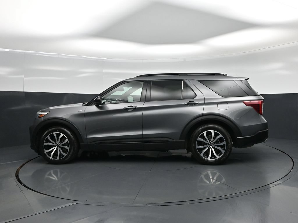 Certified 2023 Ford Explorer ST-Line w/ Class IV Trailer Tow Package RWD image 27