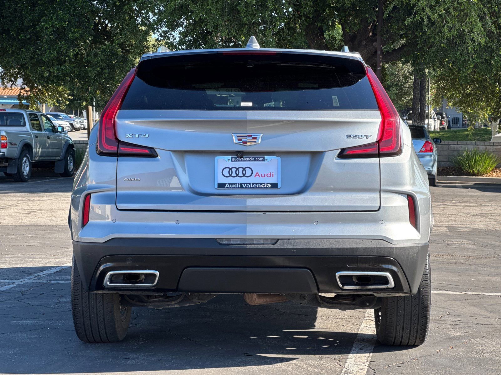 Used 2024 Cadillac XT4 Premium Luxury AWD/4WD image 5