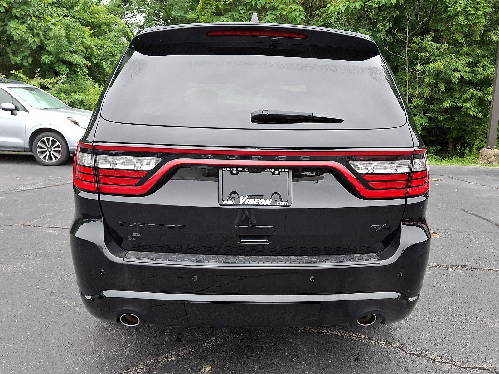 Certified 2022 Dodge Durango R/T w/ Blacktop Package AWD/4WD image 5