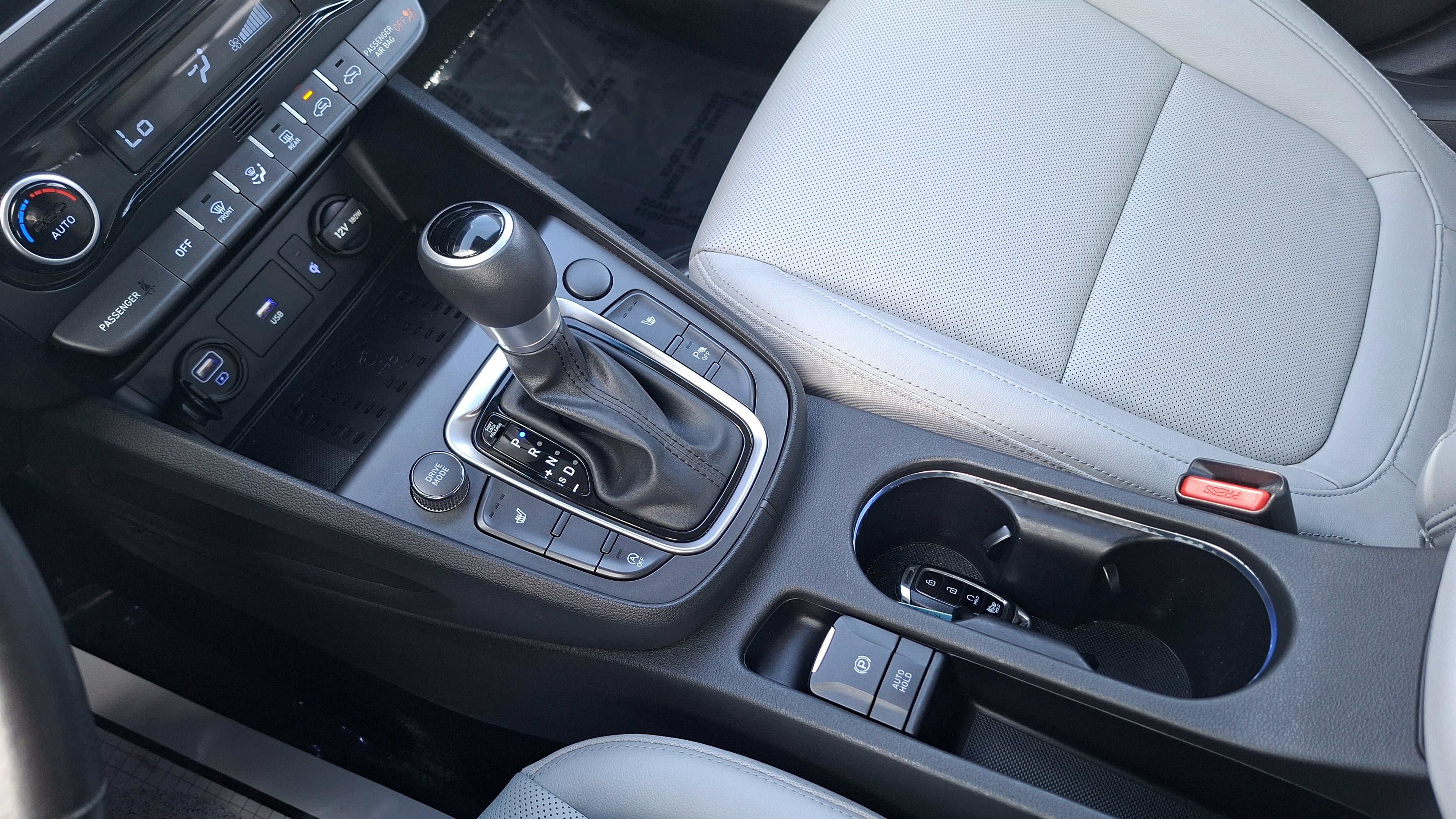 Used 2023 Hyundai Kona Limited FWD image 15