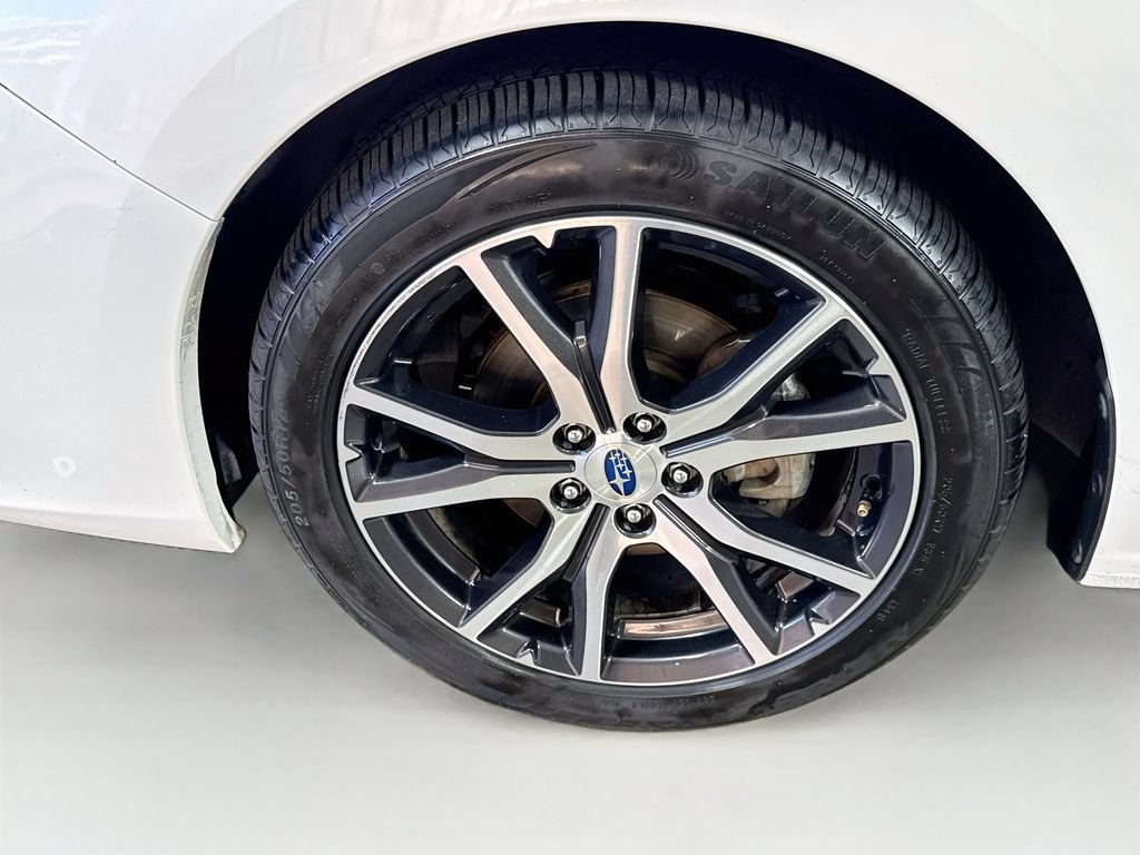 Used 2017 Subaru Impreza 2.0i Limited AWD/4WD image 39