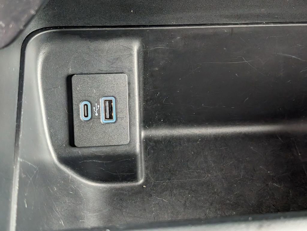 Used 2023 Ford F150 XLT w/ Equipment Group 302A High image 33