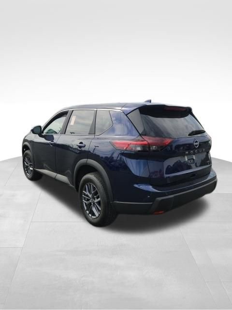 Used 2026 Nissan Rogue SV image 6
