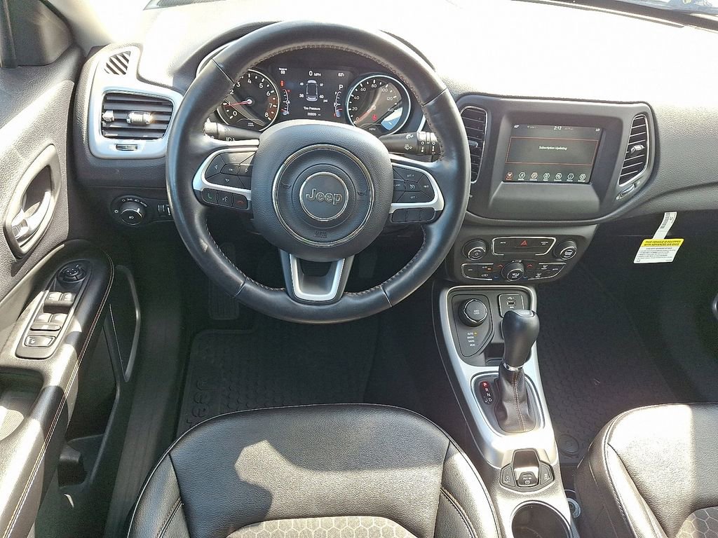 Used 2020 Jeep Compass Latitude w/ Popular Equipment Group image 12