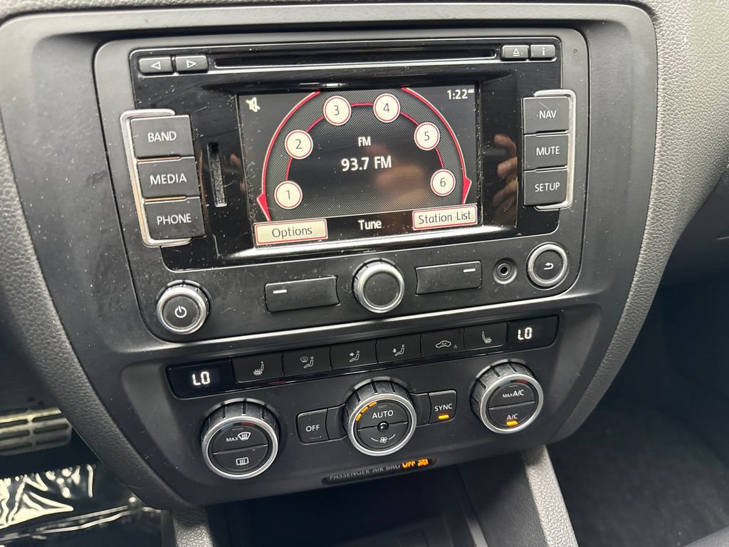 Used 2014 Volkswagen Jetta GLI Autobahn FWD image 54