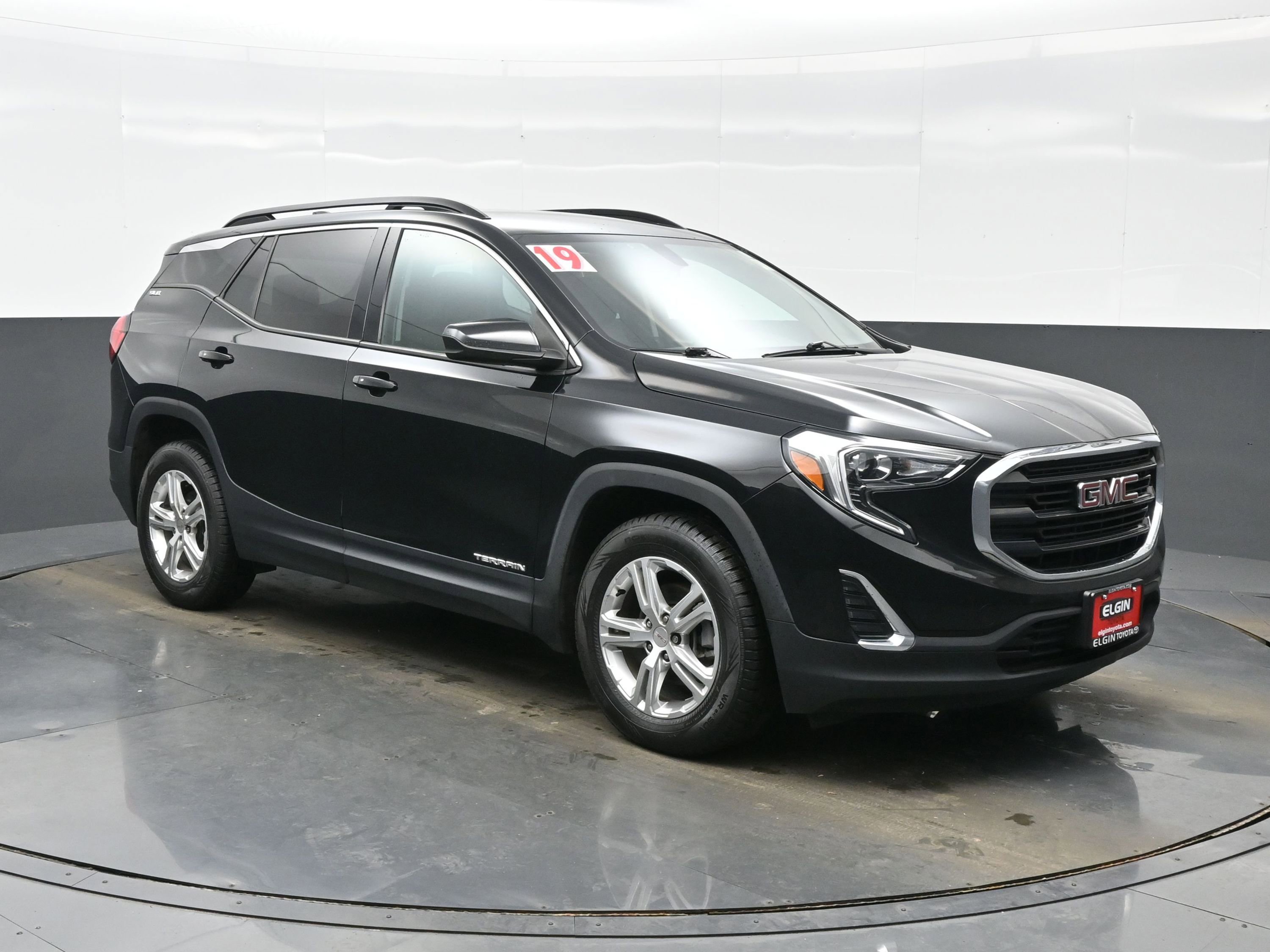 Used 2019 GMC Terrain SLE w/ Driver Convenience Package image 8