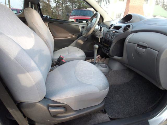 Used 2003 Toyota Echo Coupe FWD image 15