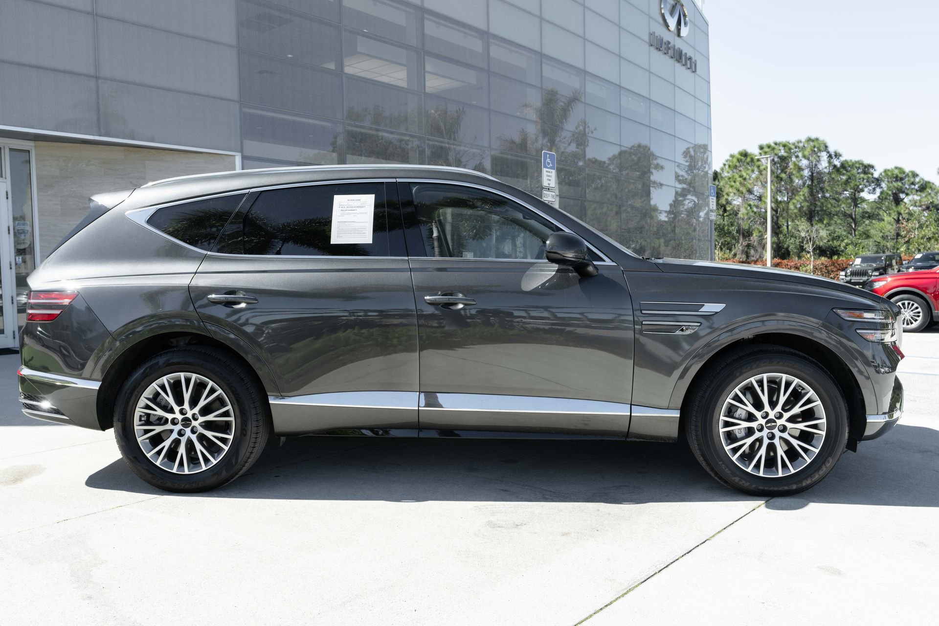 Used 2025 Genesis GV80 2.5T Standard image 26