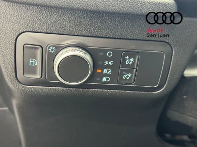 Used 2020 Ford Escape SE Sport image 26