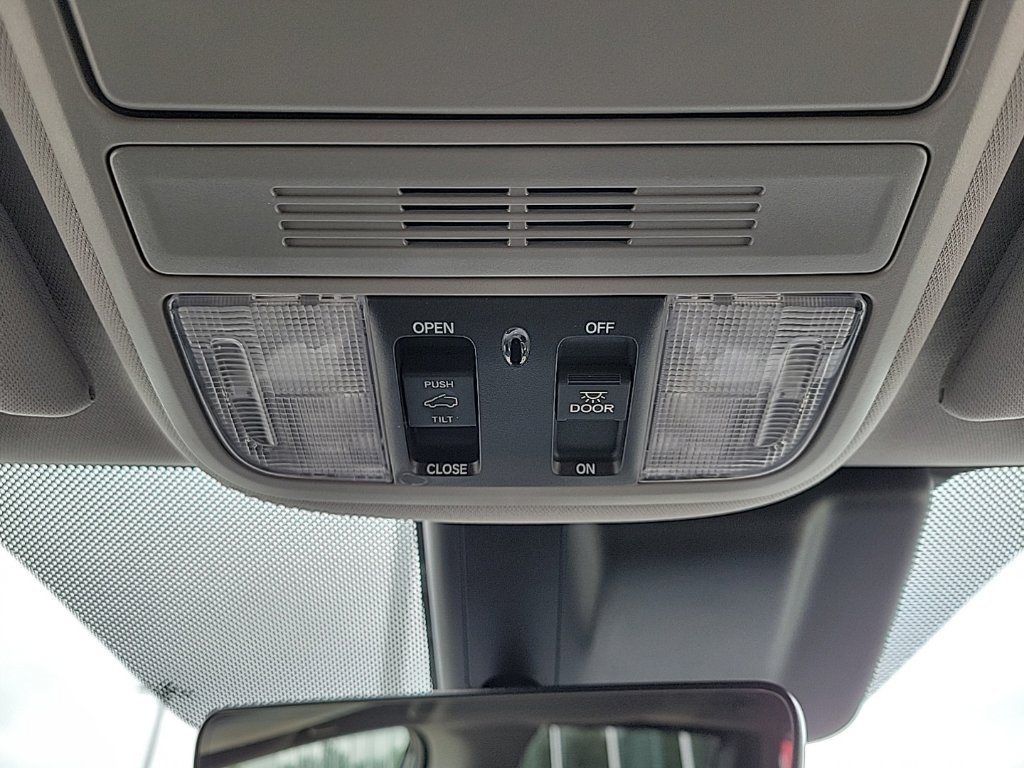 Used 2019 Honda Odyssey EX-L image 32