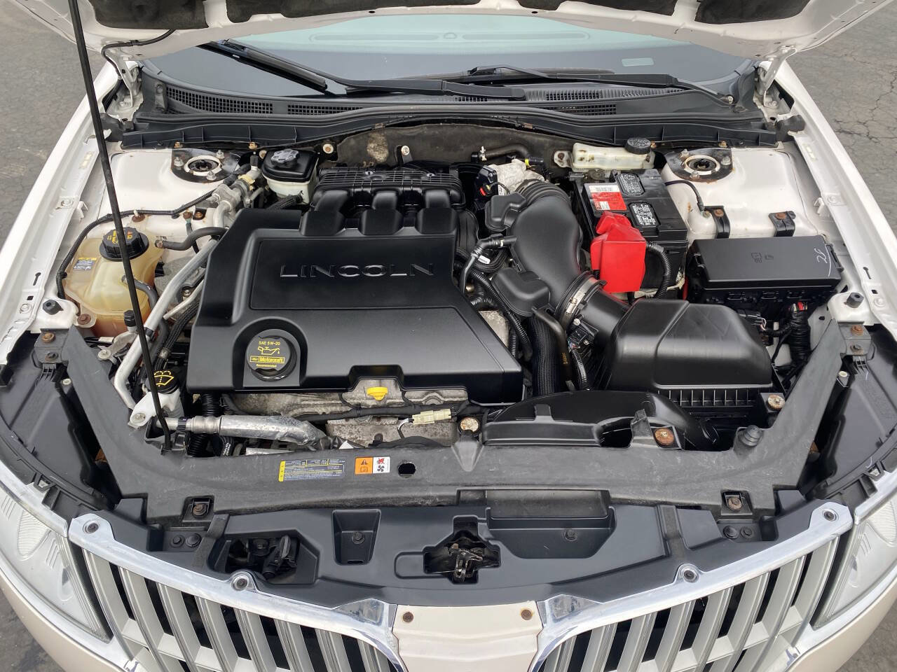 Used 2012 Lincoln MKZ image 19