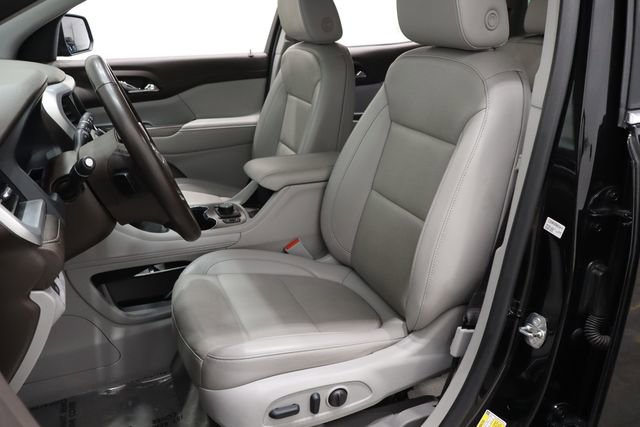 Used 2023 GMC Acadia SLT image 11