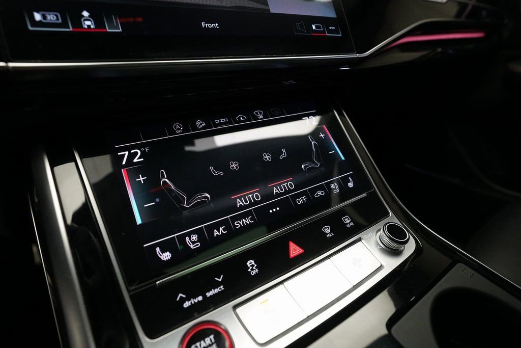 Used 2021 Audi RS Q8 image 28